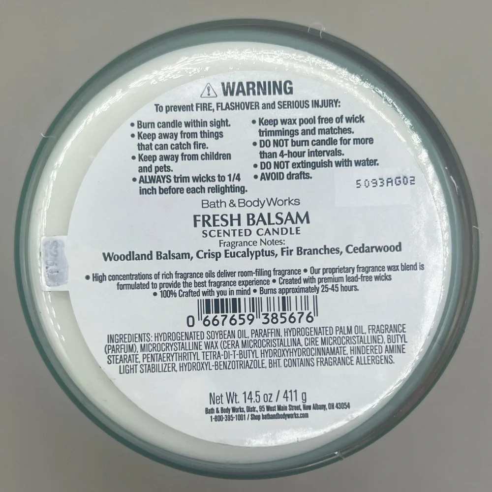 Bath & Body Works Holiday Fresh Balsam 3 Wick Candle with Box